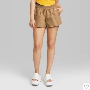 NWOT WILD FABLE BROWN HIGH WAISTED WOVEN PULL ON SHORTS SIZE EXTRA SMALL